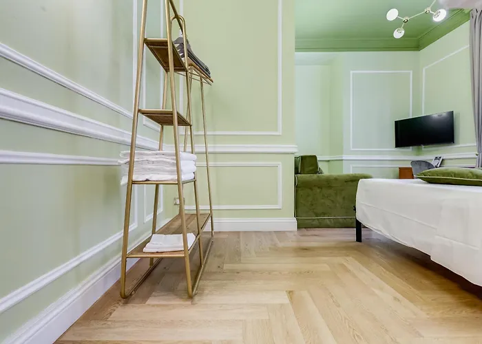 Panzió Hold - Luxury 4*