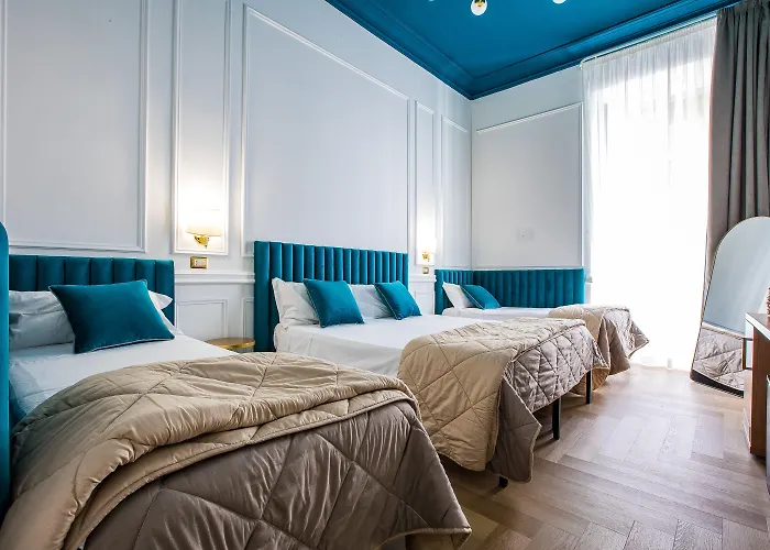 Panzió Hold - Luxury Róma