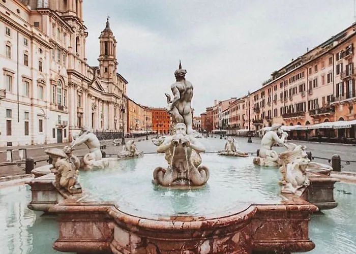 Hold - Luxury Roma